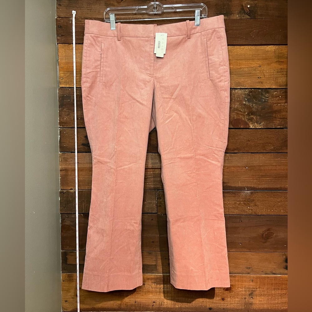 J.CREW Blush Pink ‘Sammie’ cropped Corduroy pants